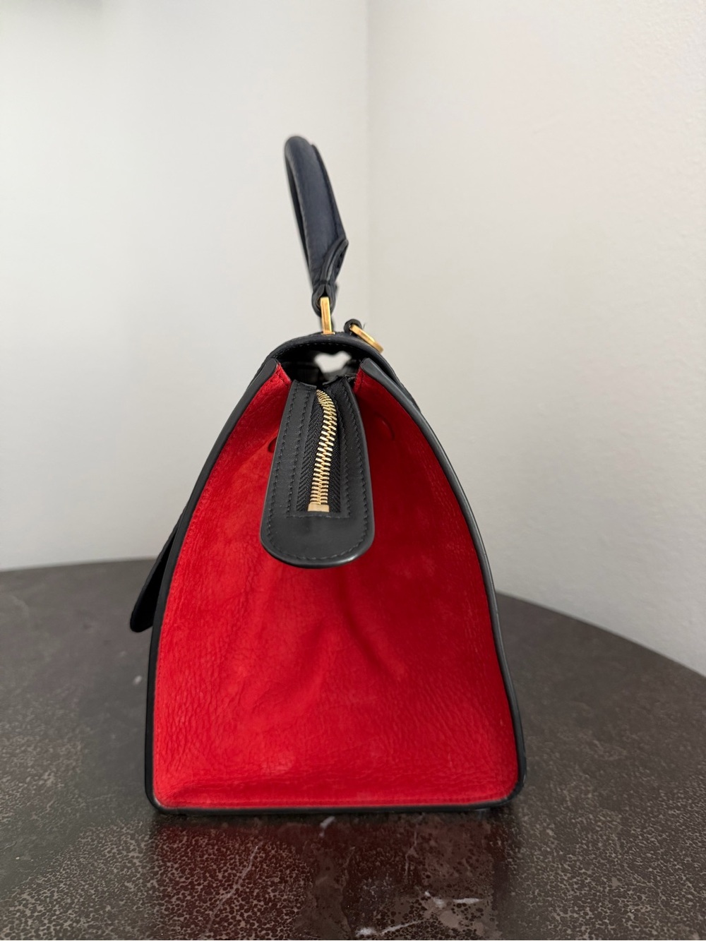 Celine Trapeze Bag with Gold Hardware and Shoulder Strap - Pre-Loved - Picture 3 of 13